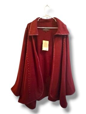 Patricia Nash Maroon Hand Laced Open Sleeve Cape New One Size